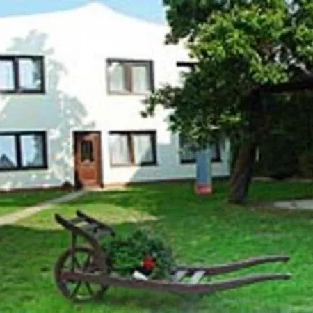 Haus Dornroeschen Homestay Koserow